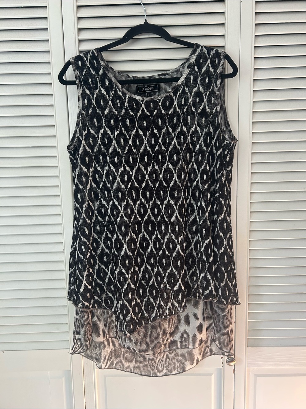 Seven7 Black & White Sleeveless Printed High-Low Tunic Dress